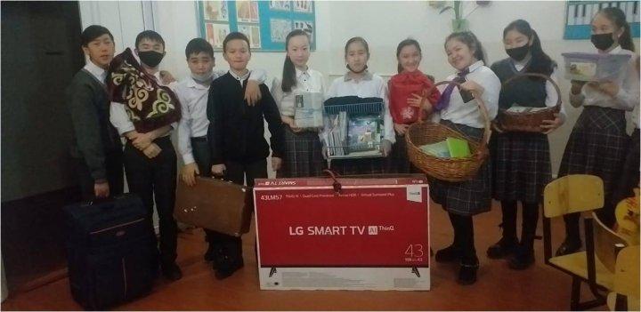 Anti-backpack day in Mynbulak school