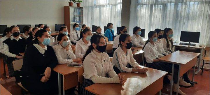 Жақсы қыз-ата-ананың мақтанышы