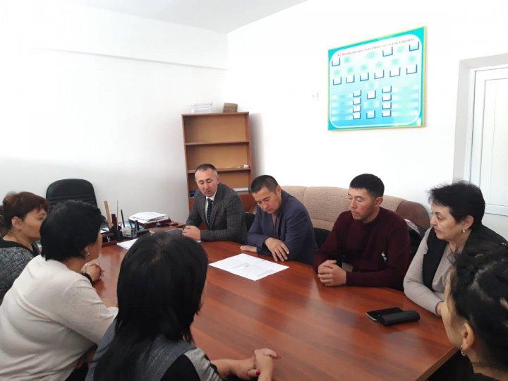 №2 Мыңбұлақ орта мектебінің қамқоршылық кеңес мүшелерінің алдында мектеп директорының есебі